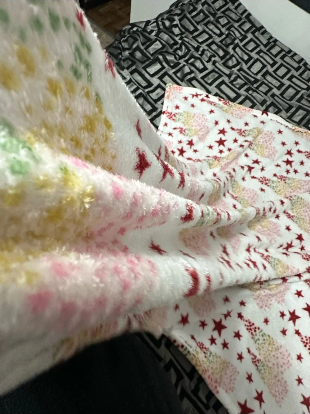 White Plush Baby Blanket with Pink & Yellow Unicorn Pattern